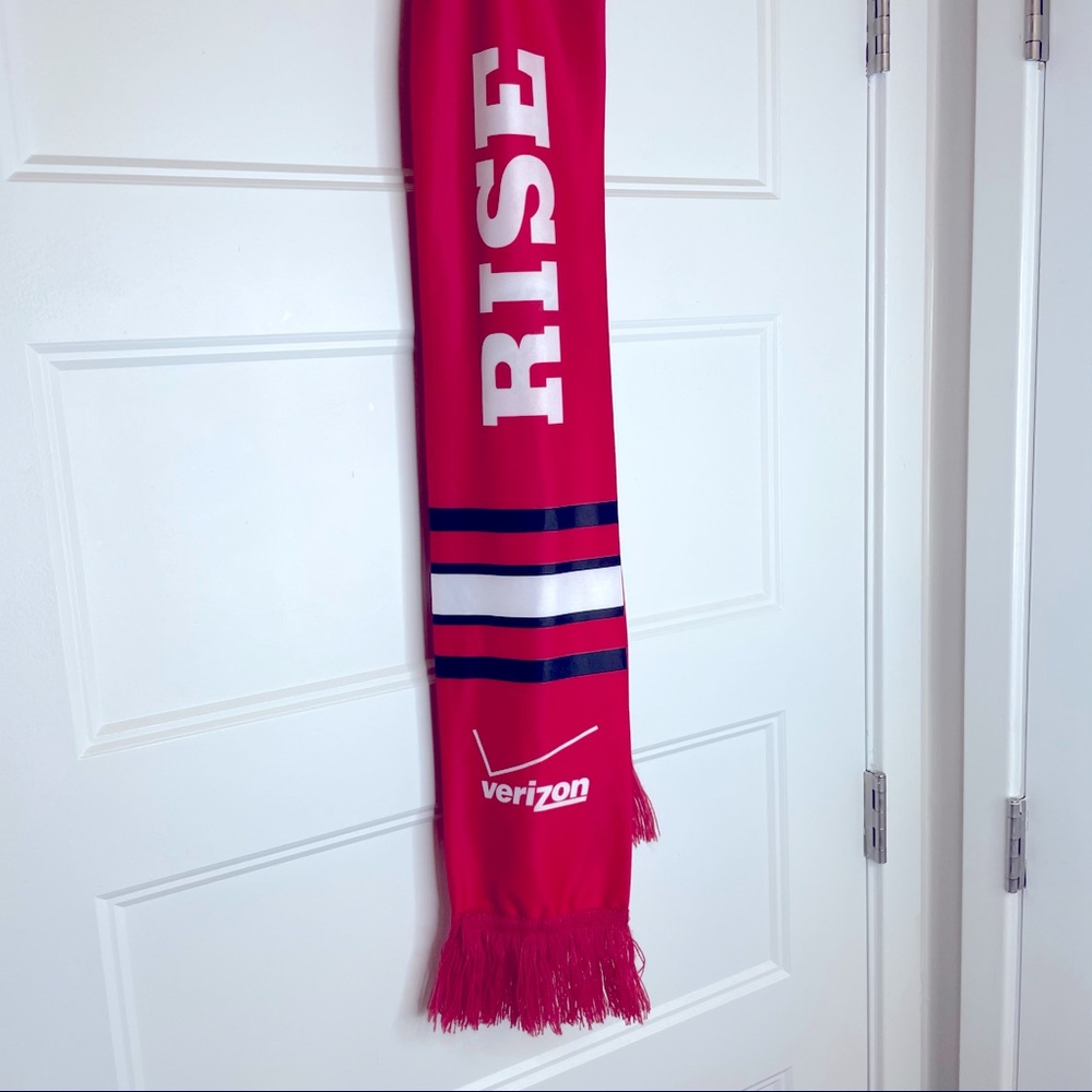 Rise Up Atlanta Falcons Scarf with tassels by VW - Picture 9 of 9